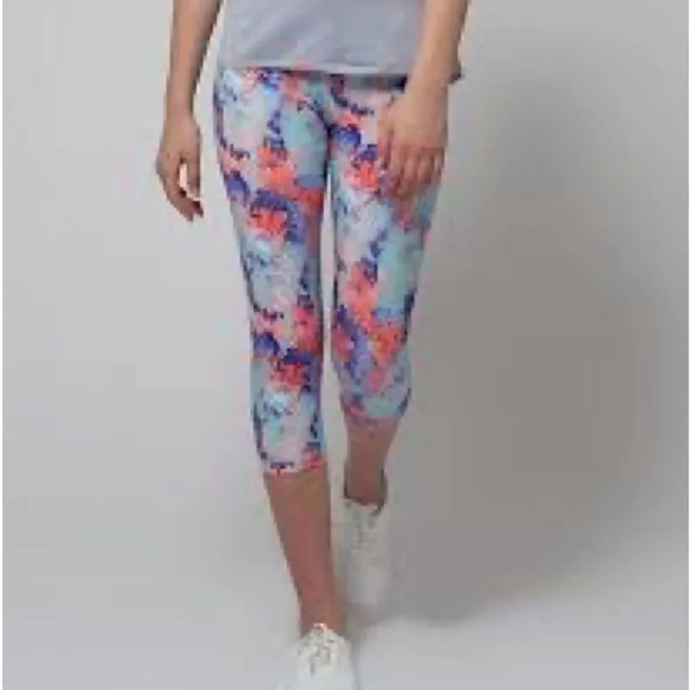ivivva by Lululemon Wild Daze Grapefruit Rhythmic Crop Legging